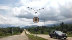 Telan ratusan juta. Proyek Lampu hias jalan trans menuai kritik masyarakat