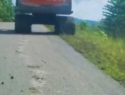 Alat Berat PU Diduga Rusak Jalan Desa Teromu, Warga Minta APH Turun Tangan