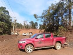 Blokade KM 18 Dibuka, Hj Rini dan PT CLM Sepakat Damai Usai Lahan Tani Digusur